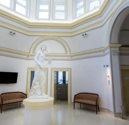 Rimske Terme - Zdraviliski Dvor Hotel Rimske Toplice